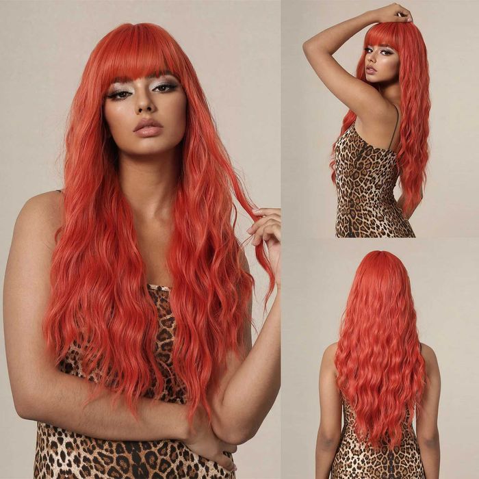 Дълга оранжева перука на вълни с бретон