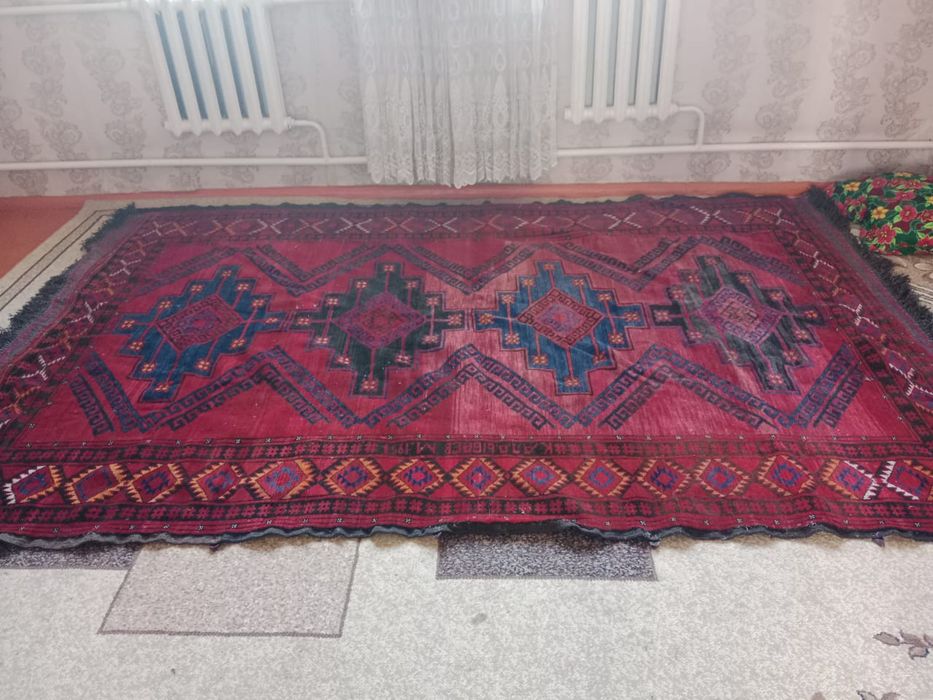 Ковер ручной работы