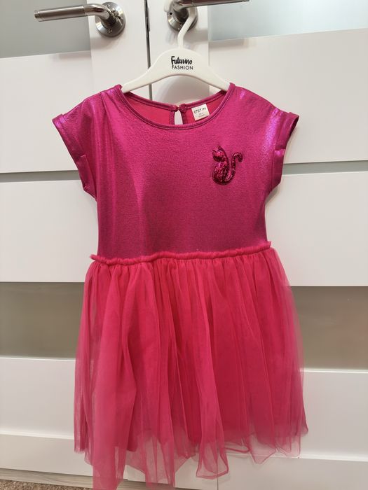 Нарядные платья для девочки