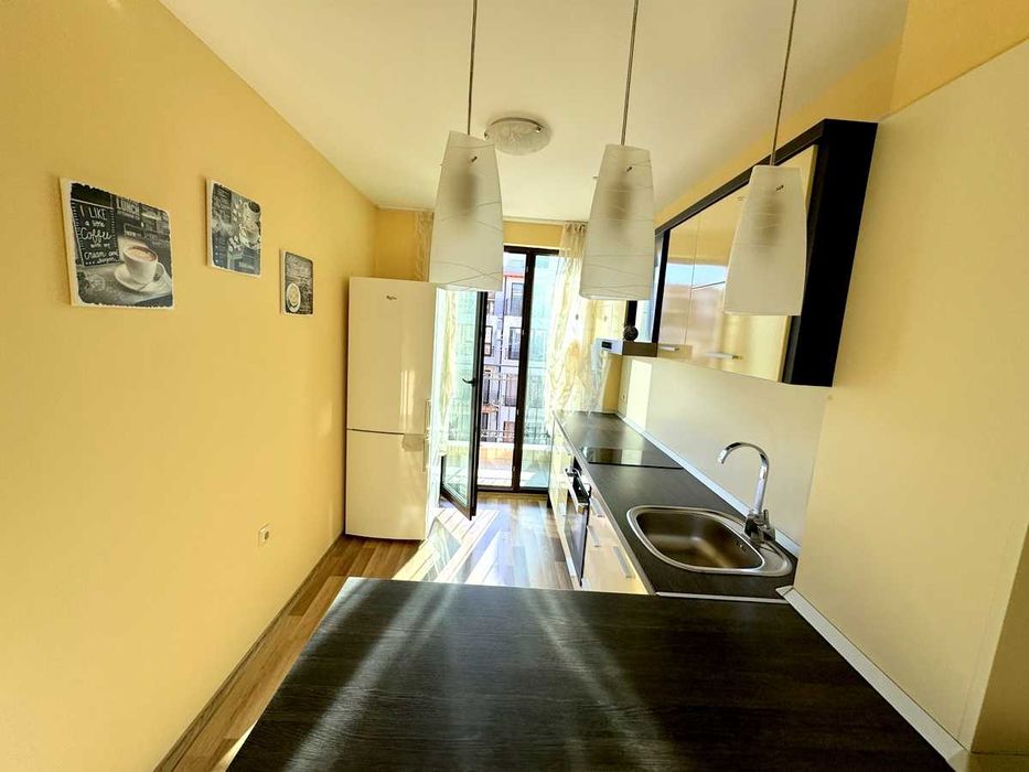 Продава се Тристаен апартамент в к.к. Слънчев бряг - 80 кв.м за 1162 €/кв.м - Снимка #4