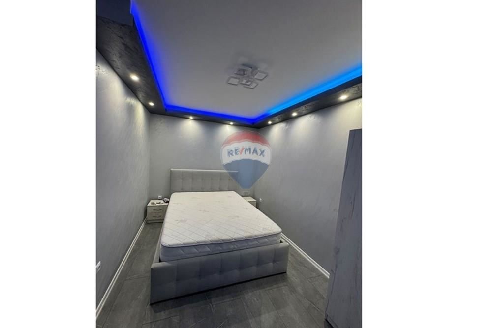 Двустаен апартамент за продажба кв. Бриз В.В 4176