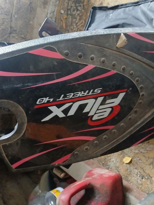 Vând trotinetă E flux street 40