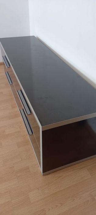 Тумба под телевизор