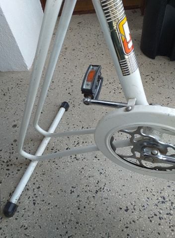 Старинен Велоергометър БАЛКАН с 10 степенно натоварване+километраж