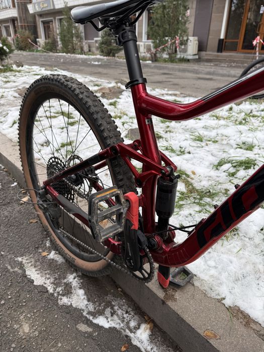 Продам Giant Stance 29 2