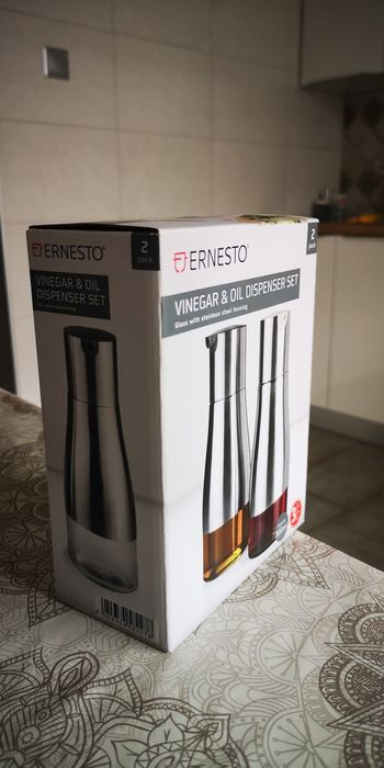 Seturi râșnite și dispenser ulei-oțet