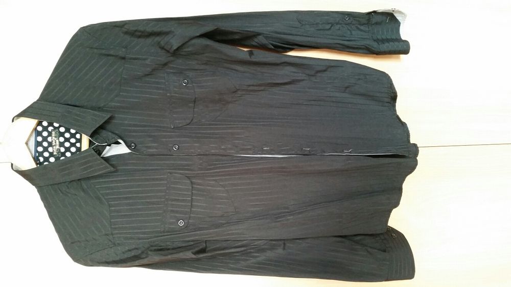 Мъжка риза-ризи-Оригинални-по договаряне !!!