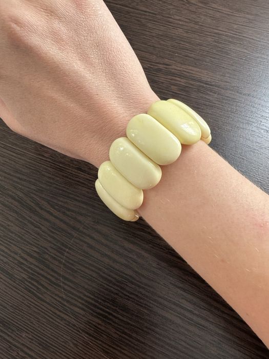 Янтарный браслет лечебный