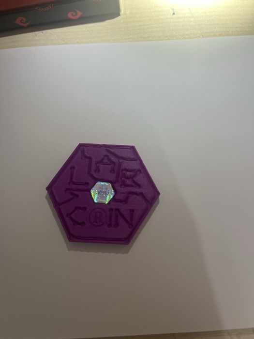 Два лабкойна 2023 и 2024