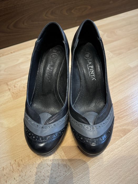 Нови дамски обувки 36 номер естествена кожа