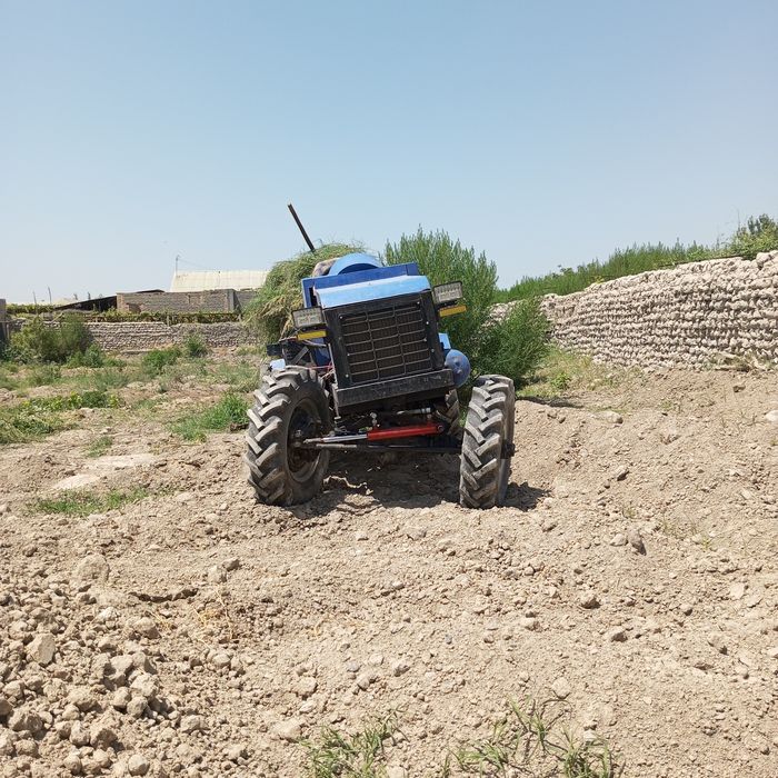 Miniy tirahtir 4x4
