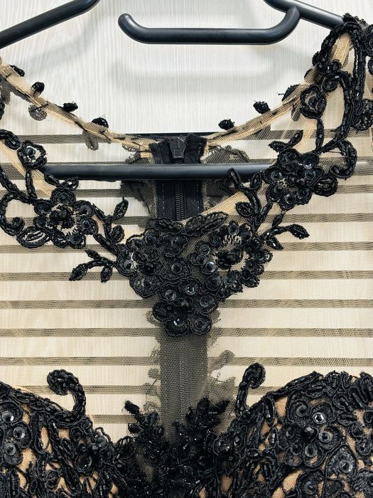 Дълга официална рокля