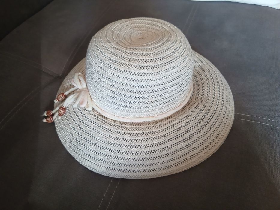 Pălărie de vară din paie, crem, model elegant boho