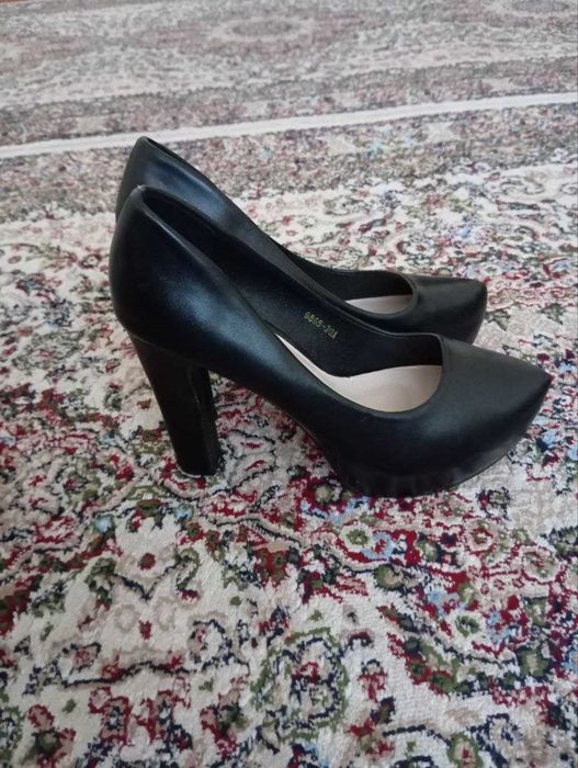 Туфли женские/ Ayollar tuflisi