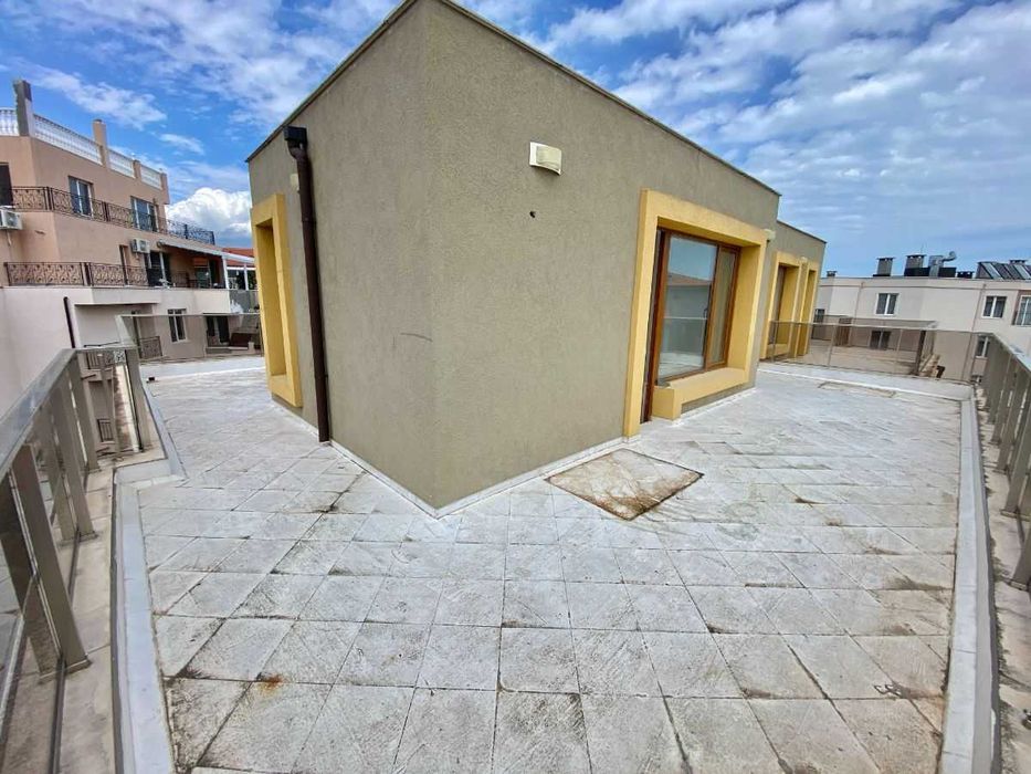 Продава се Четиристаен апартамент в с. Равда, Област Бургас - 175 кв.м за 743 €/кв.м - Снимка #13