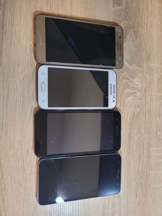 Telefoane, casti detalii in descriere