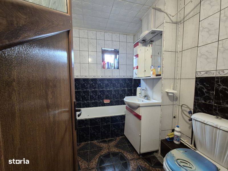 Apartament 2 camere, Rovinari, strada 22 Decembrie 1989