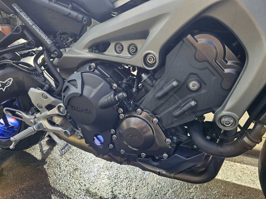 Yamaha MT09 Akrapovic