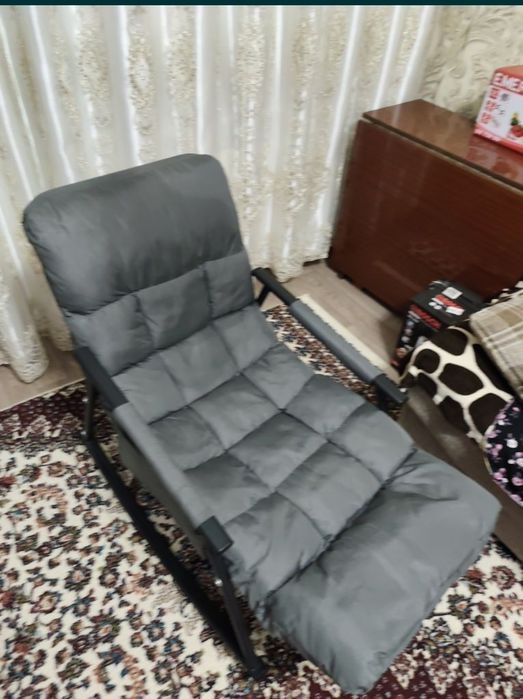 Кресло-качалку продам
