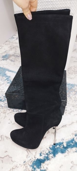 Продам осенние  сапоги