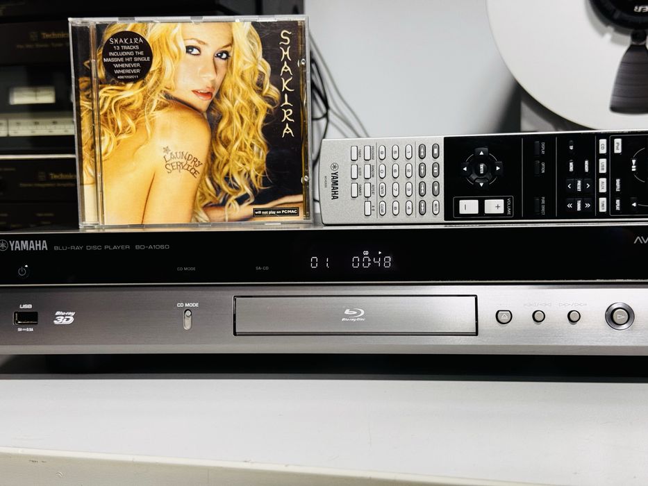 Blu-ray/Cd-player YAMAHA BD-A1060,telecomandă,analog/balanced/optical