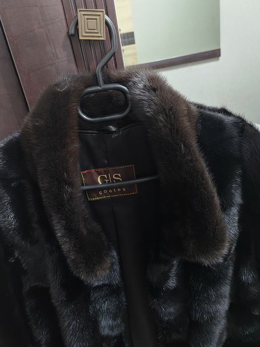 Продам норковую шубу