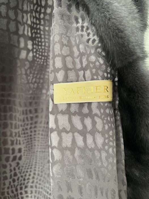 Продается шуба из норки