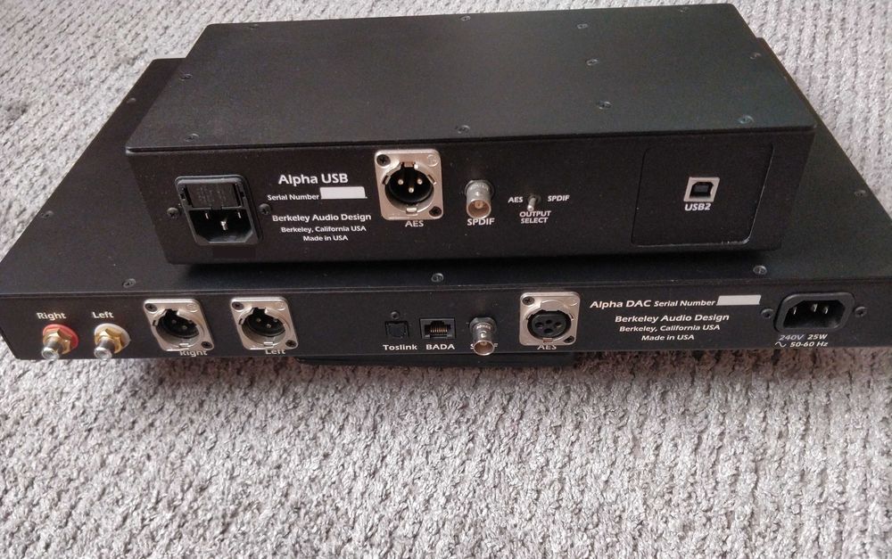 Berkeley Audio Design Alpha DAC + USB Transport Converter (Комплект)