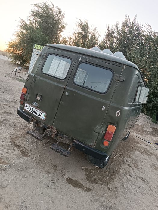 Uaz  sotiladi.   .
