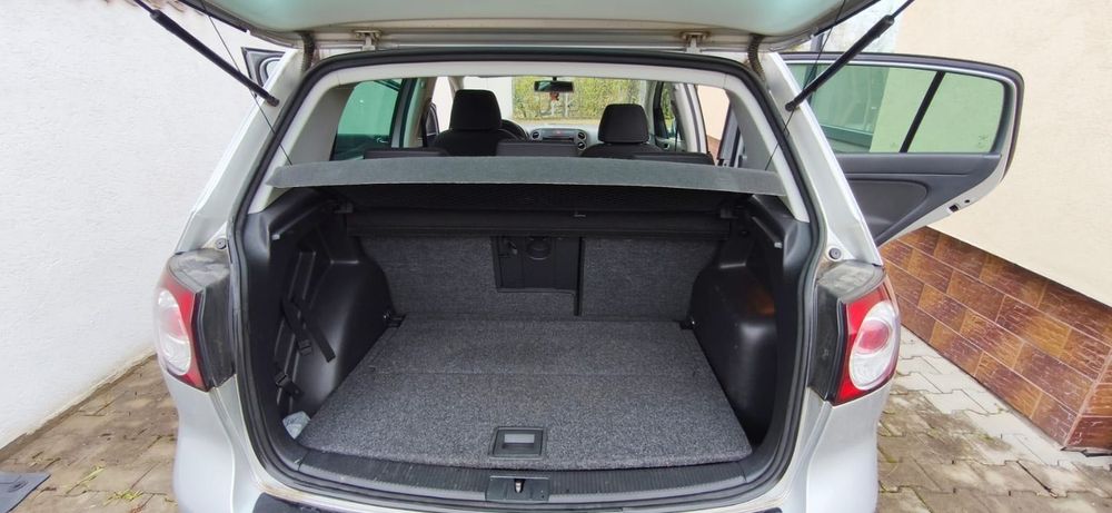 VOLKSWAGEN Golf Plus 2011 — imagine 5