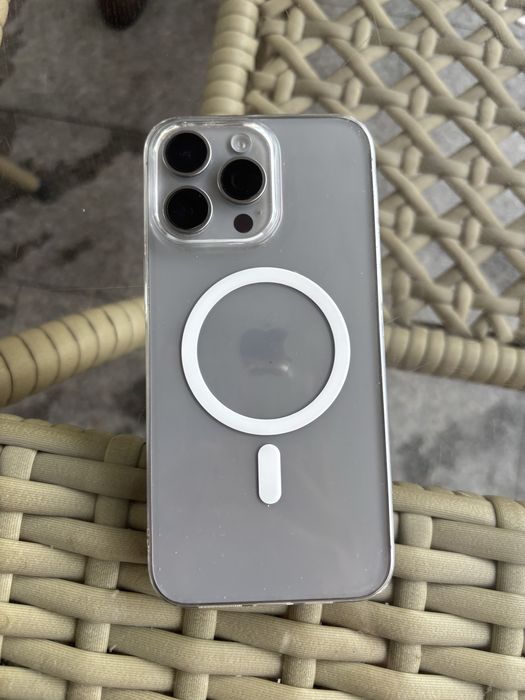 Iphone 15 pro max  tez sotiladi