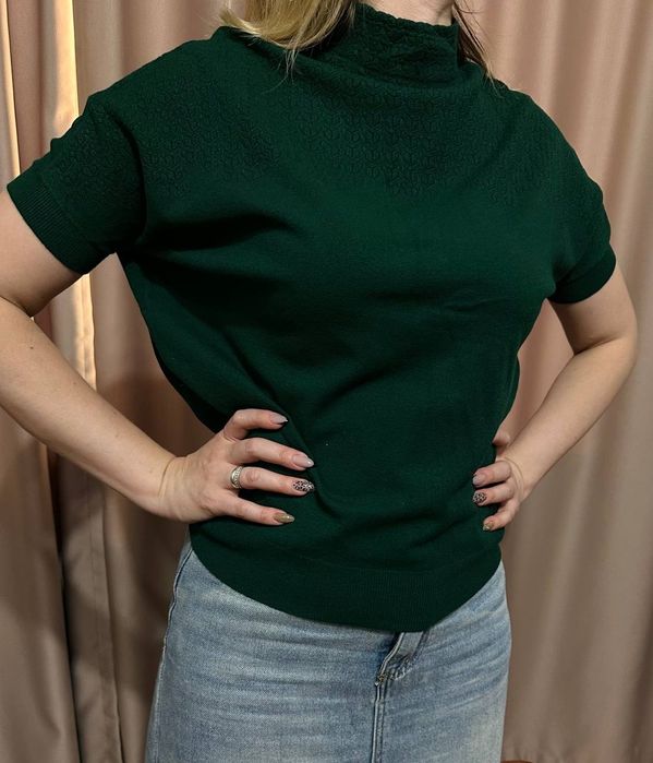 Кофта с горлом 46-48