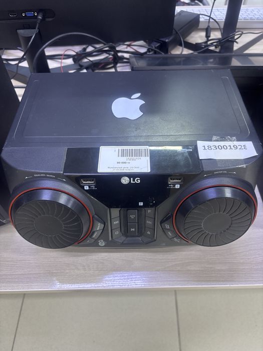 Музыкальный центр LG CK43