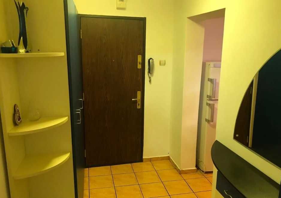 Дава се под наем Двустаен апартамент в Пловдив, Център - 65 кв.м за 382.5 € - Снимка #1