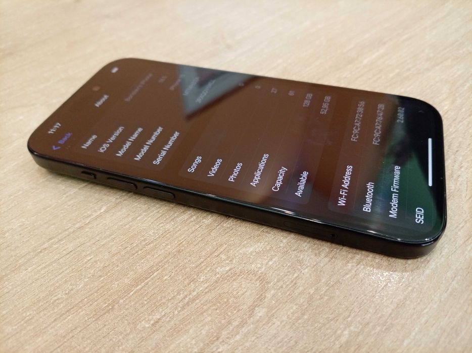 iPhone 15 – 128 GB | 93% Battery Health | Черен