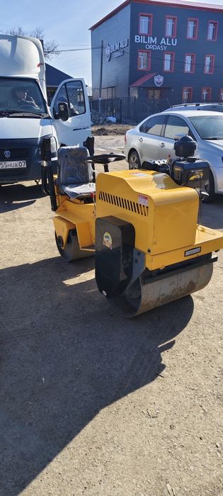 Сдаётся в аренду тротуарный каток