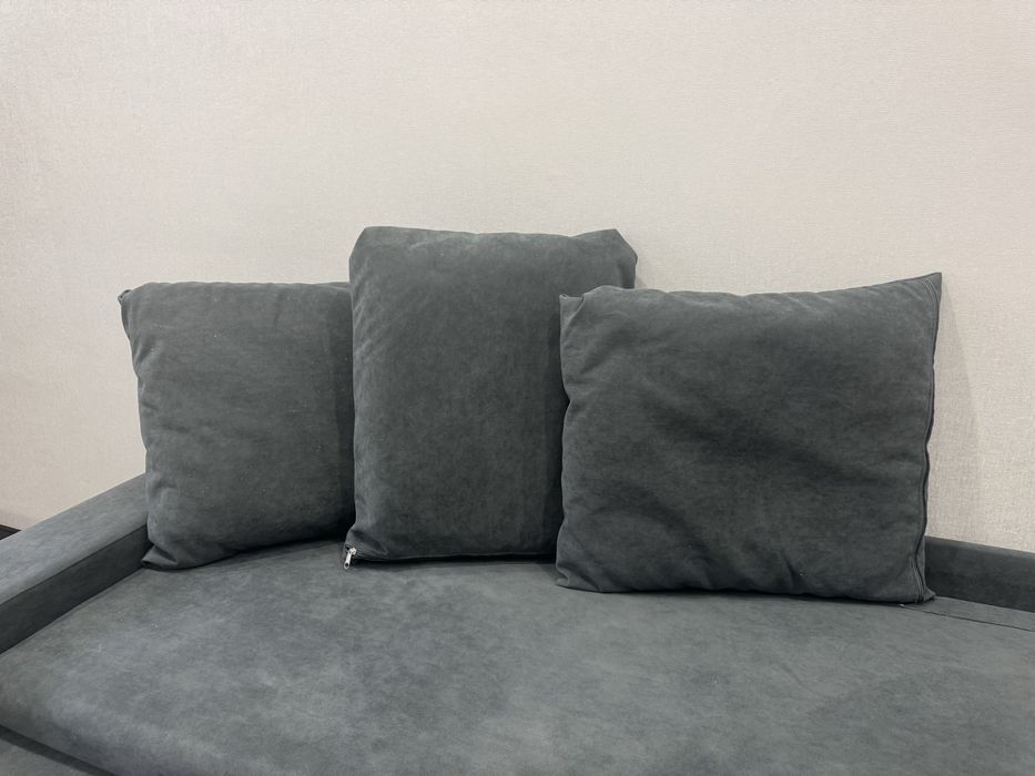 Продам диван новый