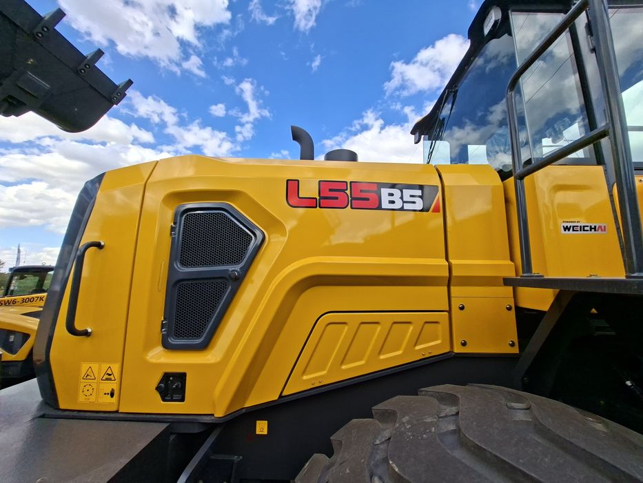 Фронтальный погрузчик Shantui l55 b5