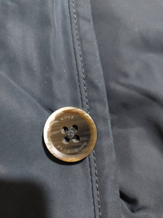 Яке Hugo boss  M/L