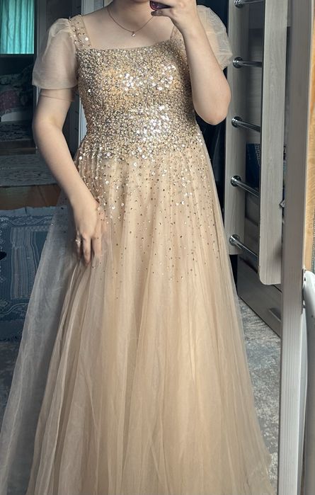 Продам платье вечернее