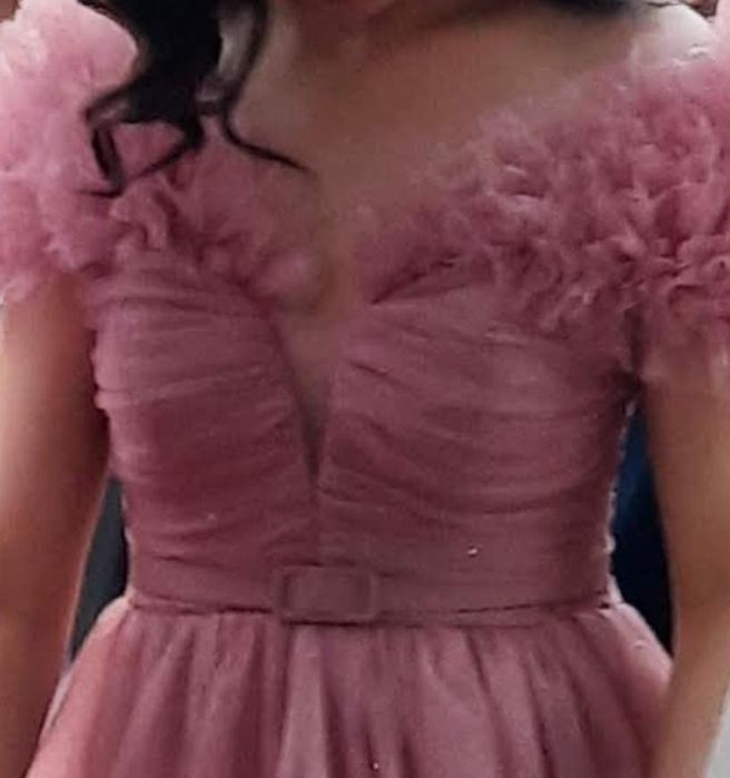 Вечернее платье