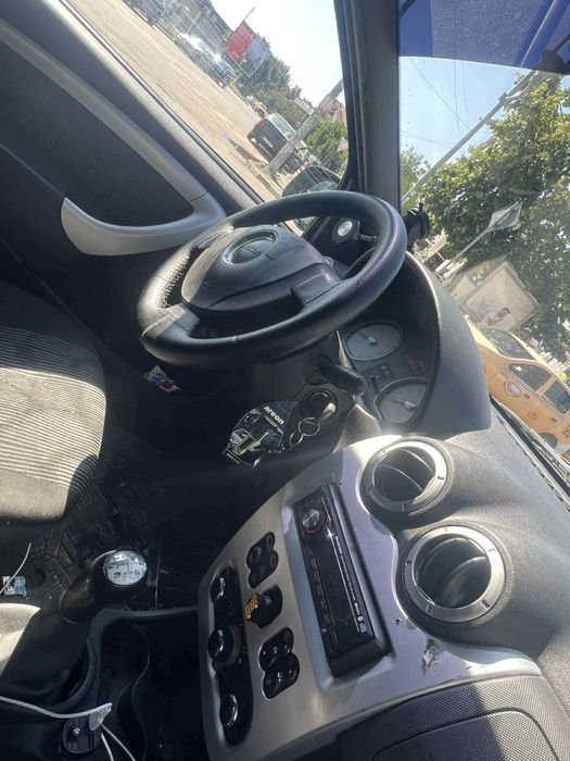 Vand dacia logan 2011 1.4 benzina