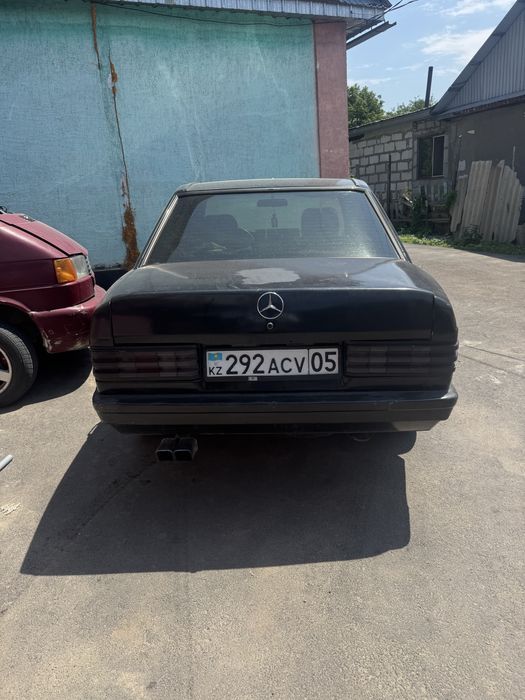 Продам автомобиль Mersedes 190