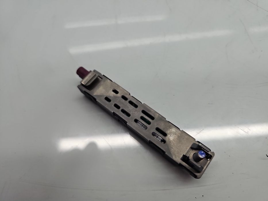 Amplificator antena Skoda Rapid (NH3) [Fabr 2012-2019] 3V5035577A