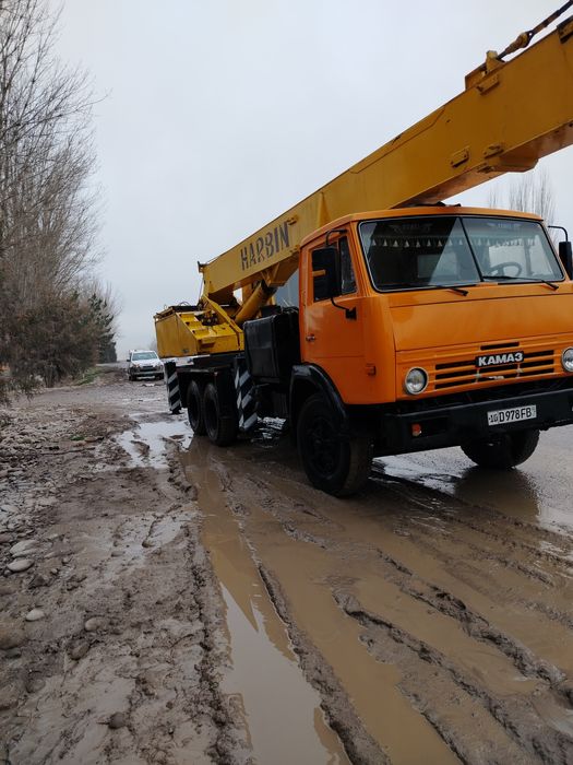 Auto kran sotiladi 16t