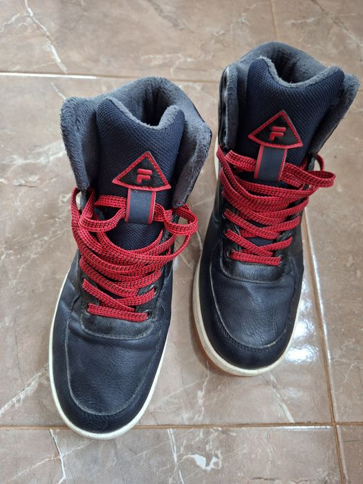 Fila , като нови