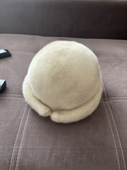 Продам шапки норковые