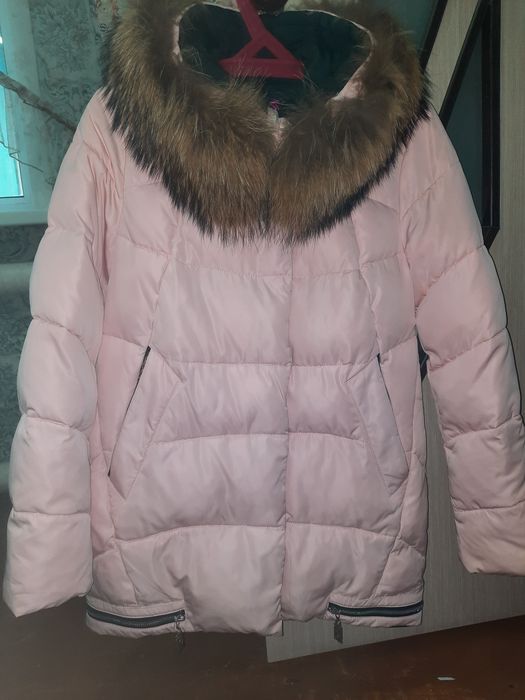 Продам зимнюю куртку
