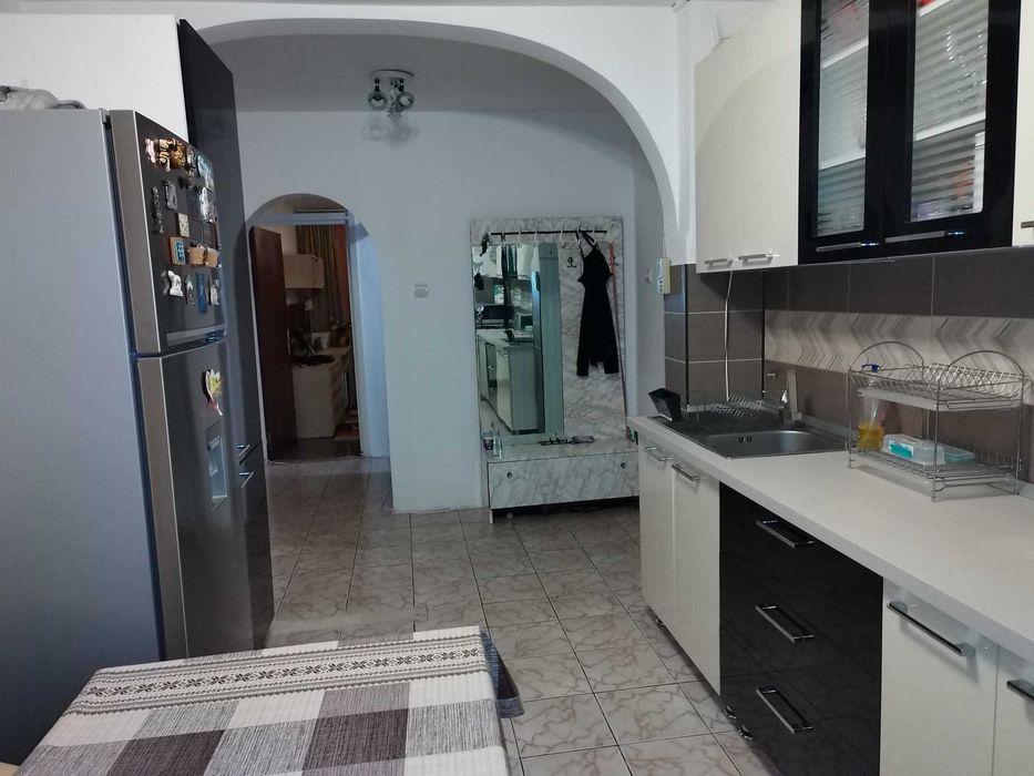 Particular vand-schimb apartament 4 camere