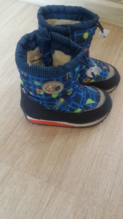Зимние сапожки на мальчика